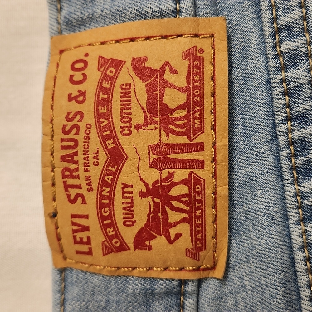 Levi's Classic Bermuda Shorts women's 32 blue denim red tab - Picture 6 of 15